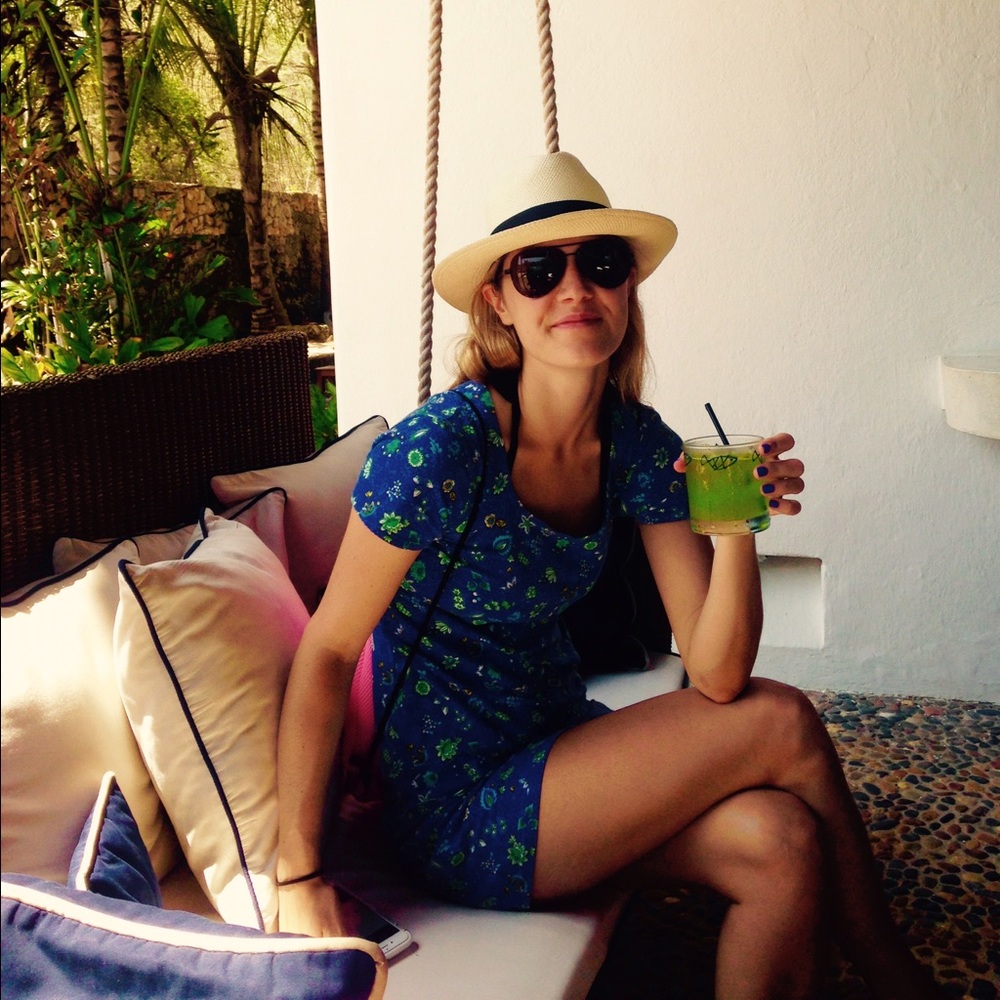 Meet your Posher, Alexandra