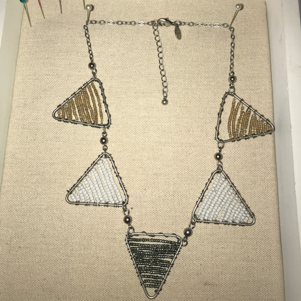 AEO Beaded geometric necklace