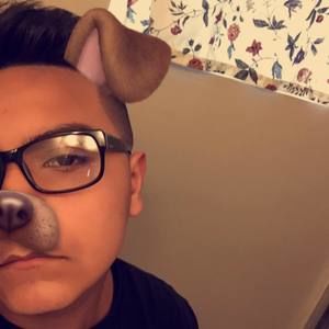 Meet your Posher, Genaro