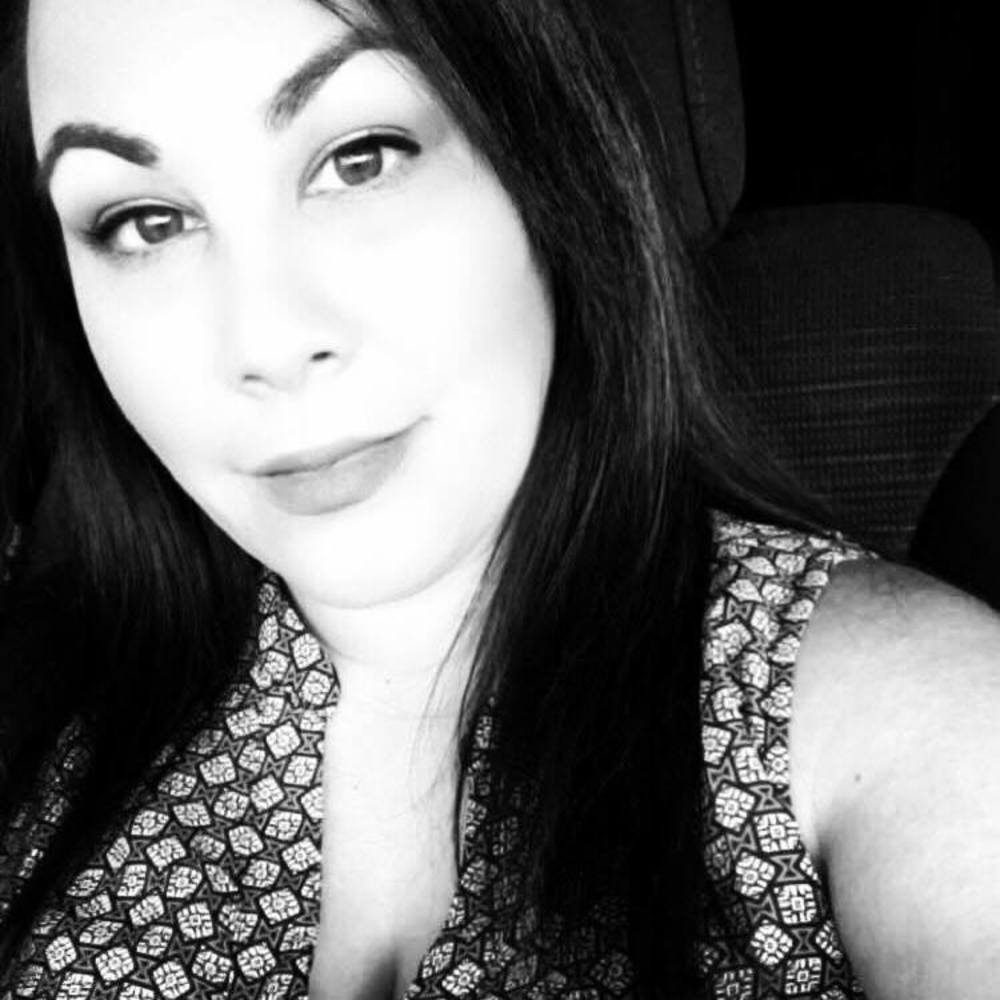 Meet your Posher, Sabryna