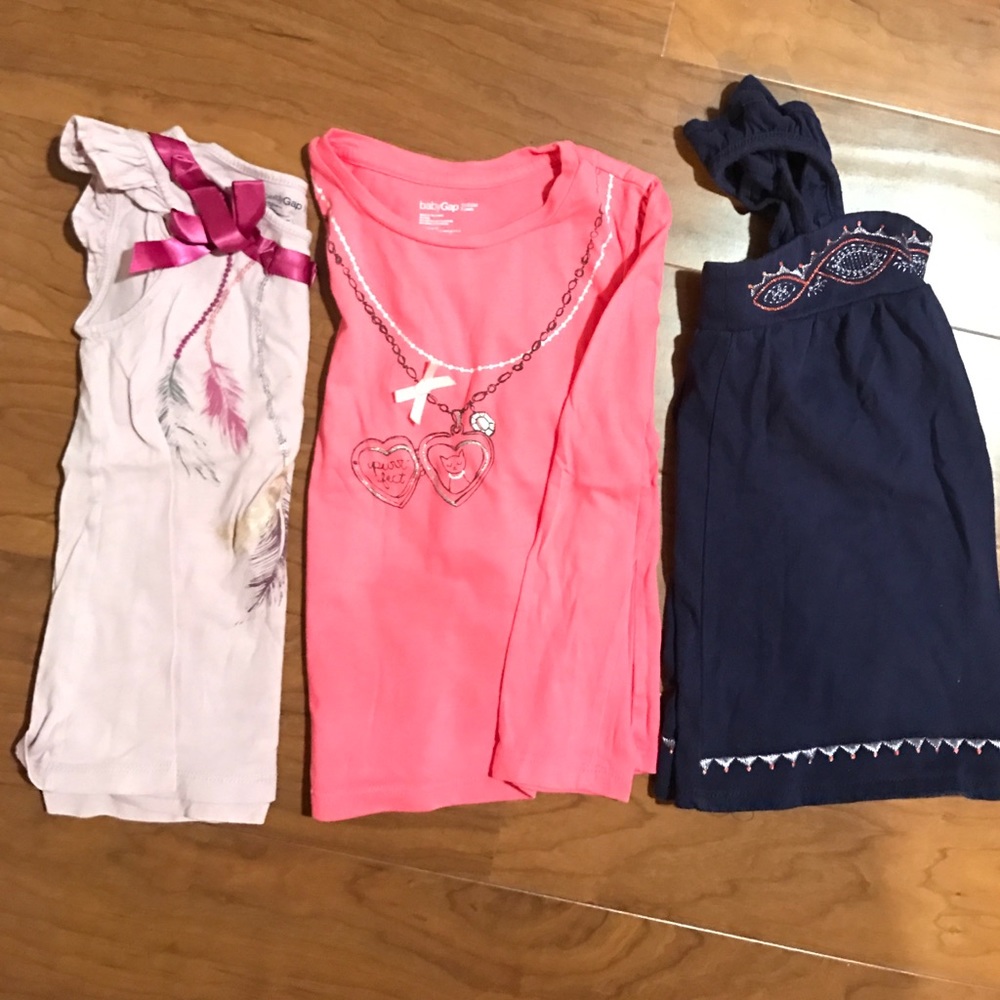 GAP girl shirts size 5