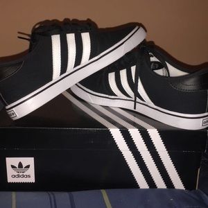 Adidas seeley