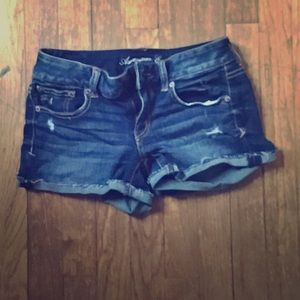 American eagle distressed jean shorts