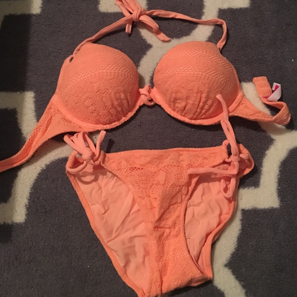 Victoria's Secret push up bikini top and bottoms
