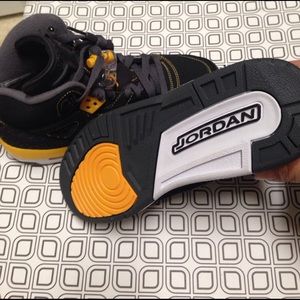 👟👟BRAND NEW! Never worn original Jordan 4s