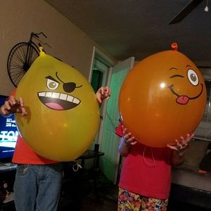 Meet your Posher, Robin