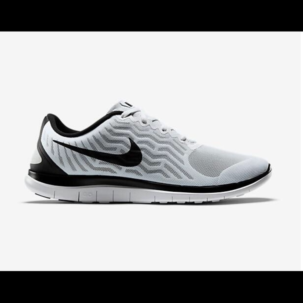 Woman's Nike Free Run 4.0