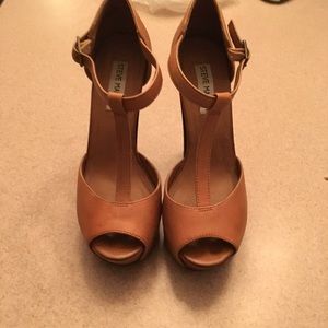 Steve Madden dyvine heels