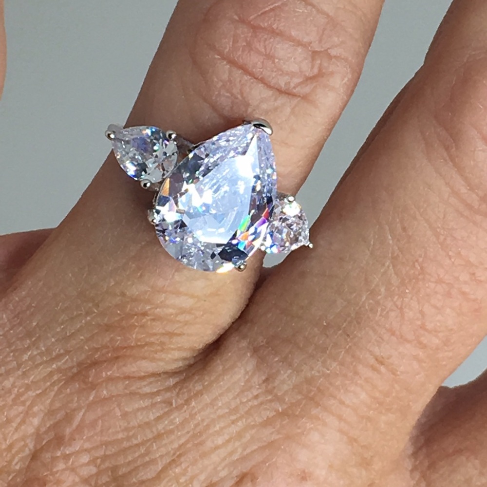 4ct 925 pear cut AAA CZ engagement ring