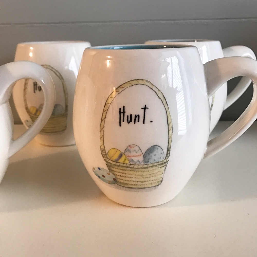 2 Rae Dunn "Hunt" mugs