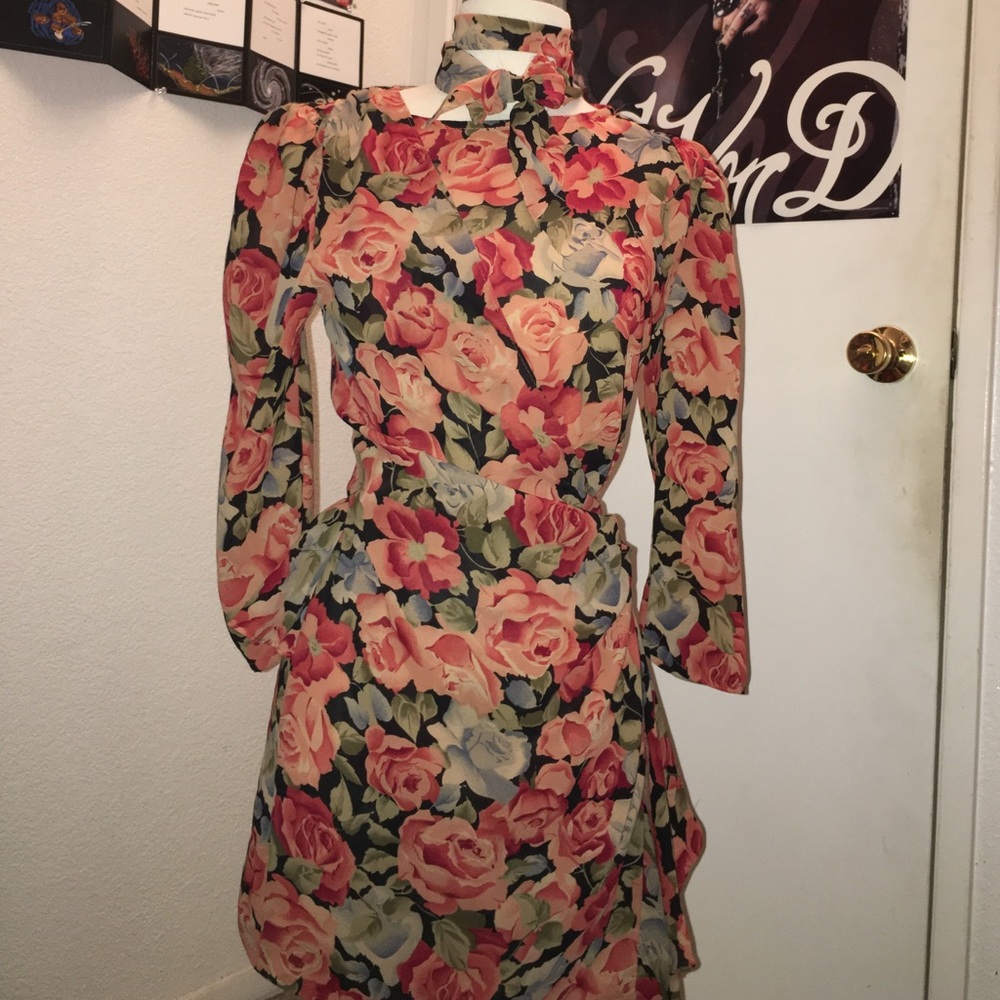 Tory Burch like vintage dress