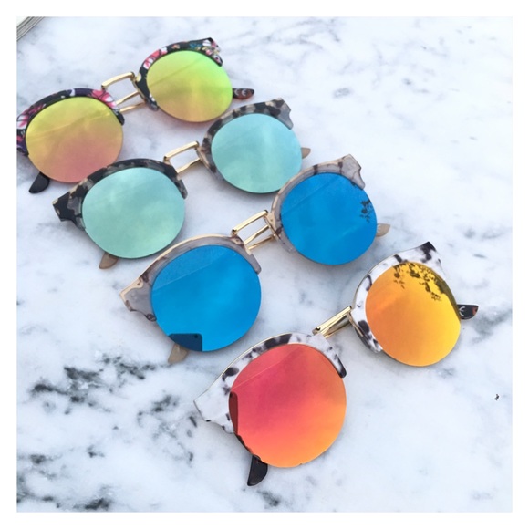 Flash Sale- Marble Aviator Sunglasses - Picture 2 of 4