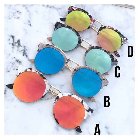 Flash Sale- Marble Aviator Sunglasses - Picture 4 of 4