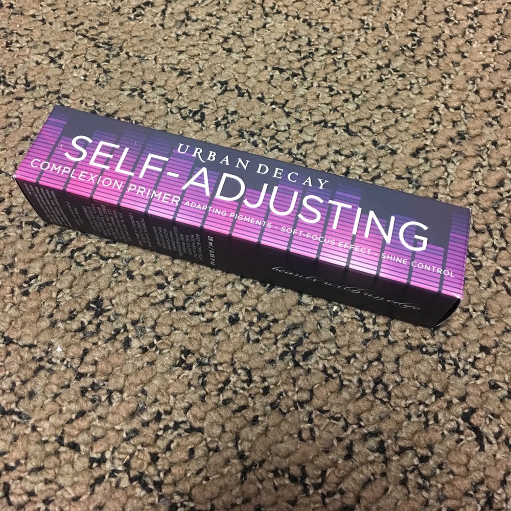 🔴SOLD🔴 Self-Adjusting Primer- Urban Decay