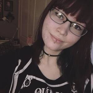 Meet your Posher, Julia casey