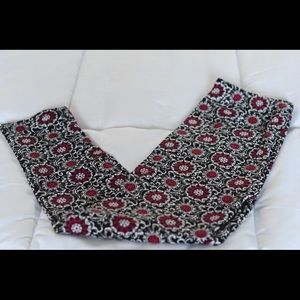 Kids sz Small Leggings!!! 😍