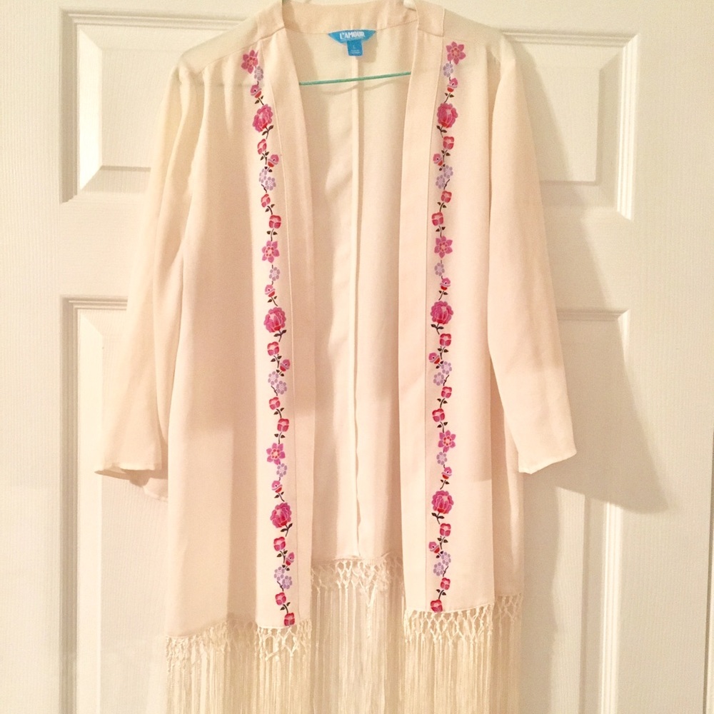 Fringed top