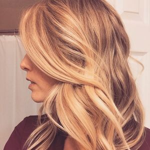 Meet your Posher, Kara