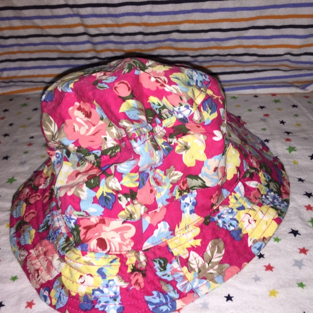 Floral bucket hat