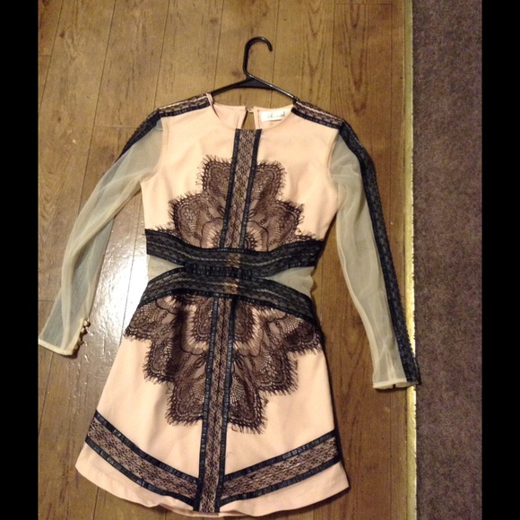 Dresses & Skirts - Chic wish dress