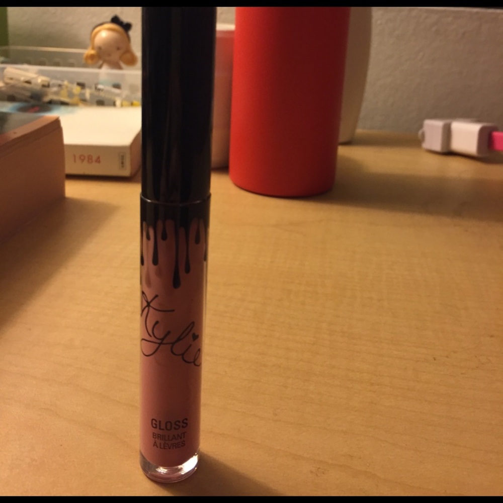 *Final sale* Kylie cosmetics lip gloss