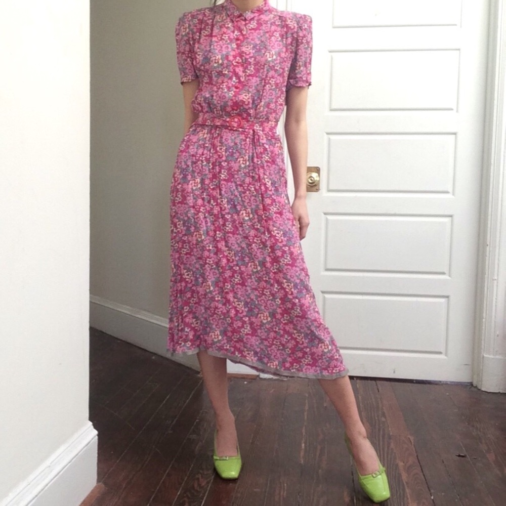 SOLD vtg 80s does 40s belted pink floral dress