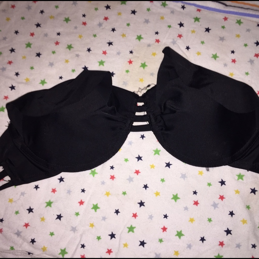 Black bikini top