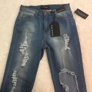 Fashion Nova high waisted skinny jeans