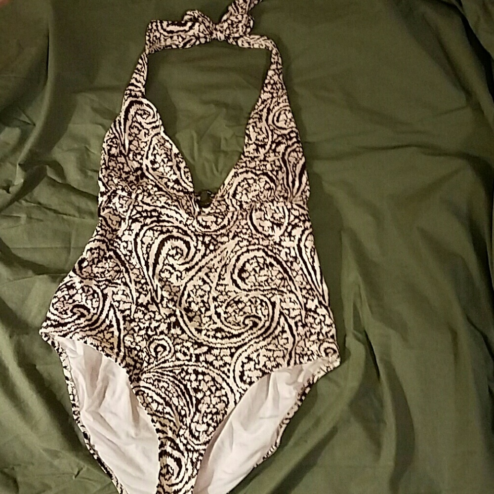 Beautiful new Banana Republic one piece