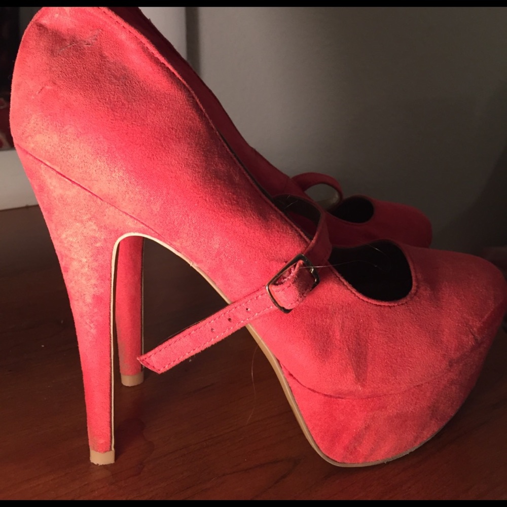 Hot pink Heels