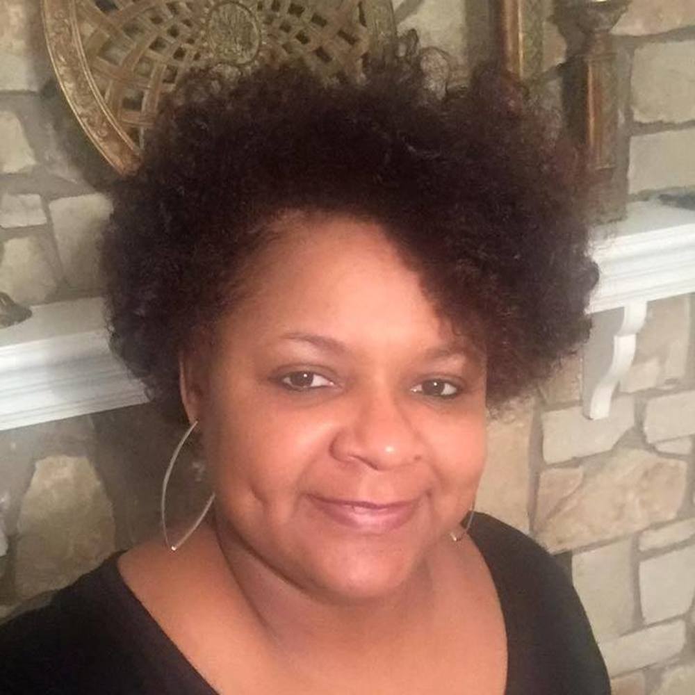 Meet your Posher, Tonya