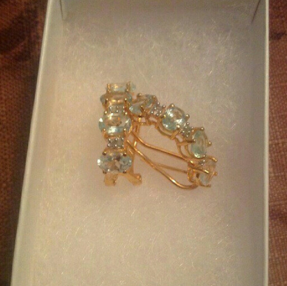 Beautiful Genuine Aquamarine and Diamond Earrings