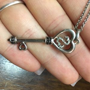 Really pretty Kay jewelers necklace