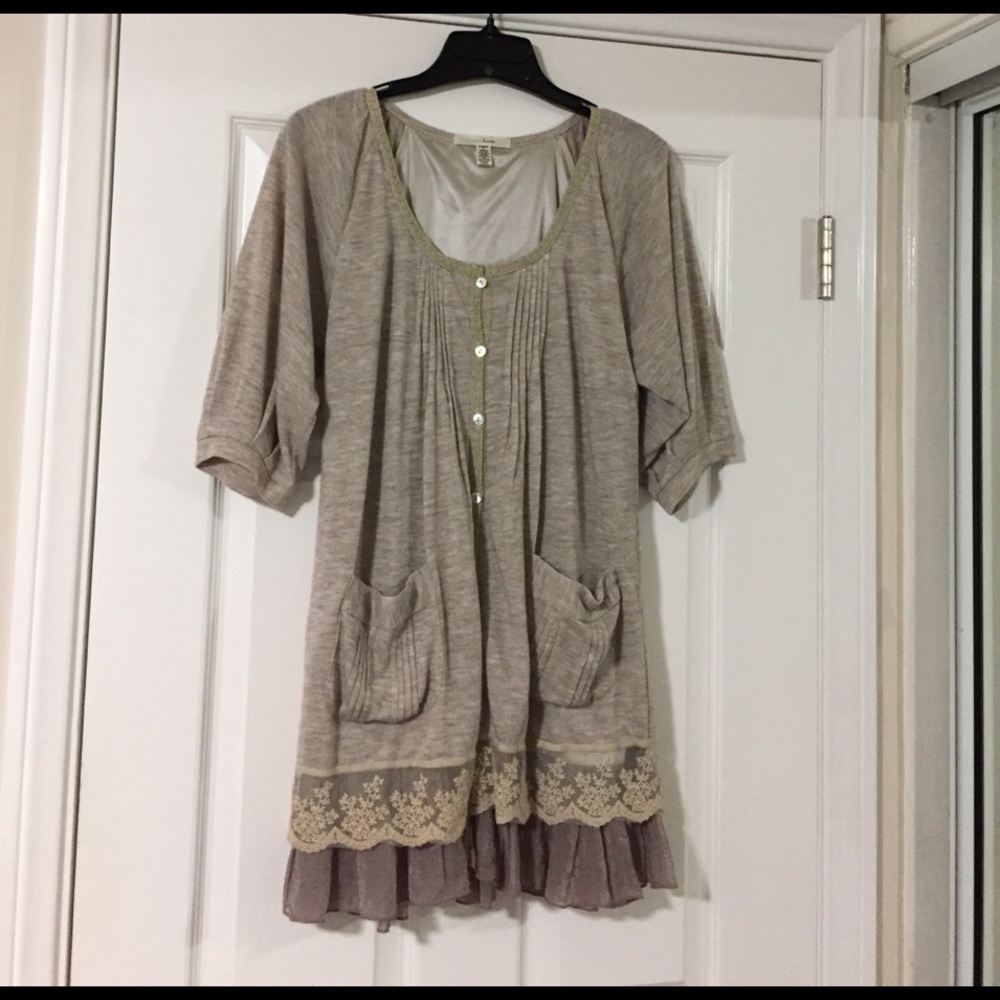 Sweater type short dress or long top