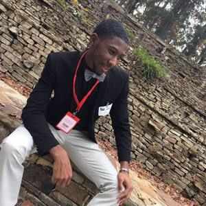 Meet your Posher, Devin