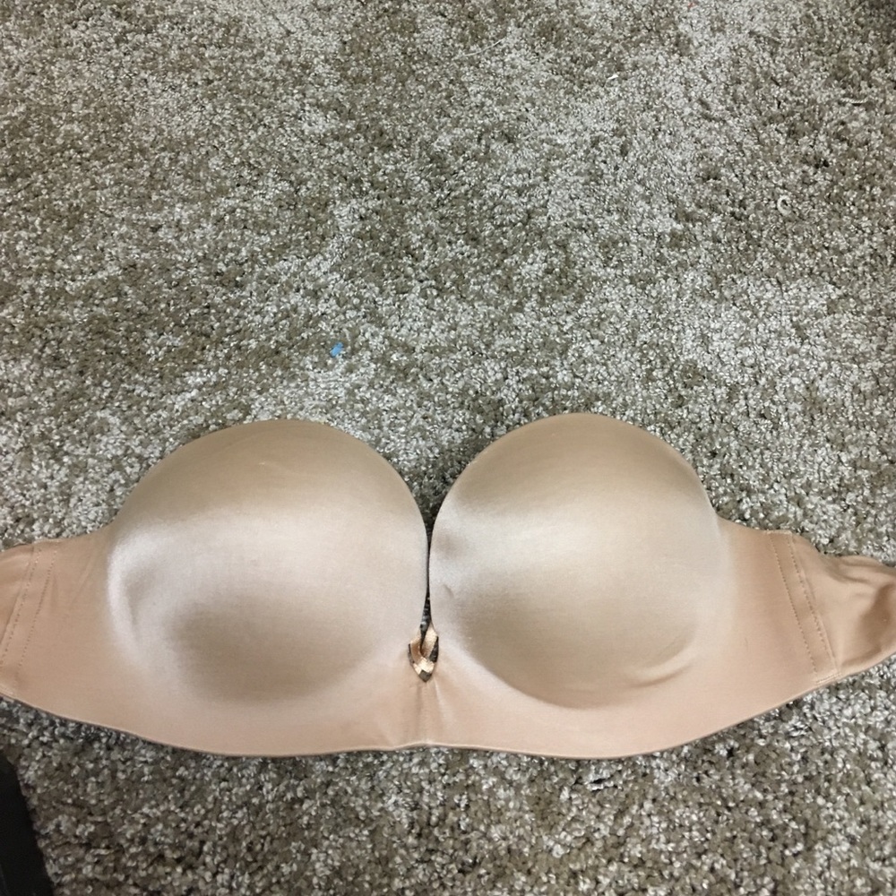 Strapless bombshell bra