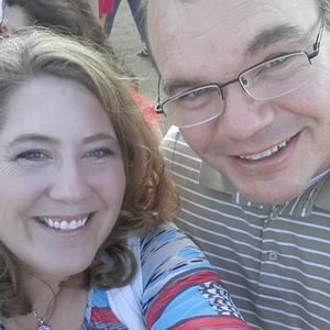 Meet your Posher, Dana