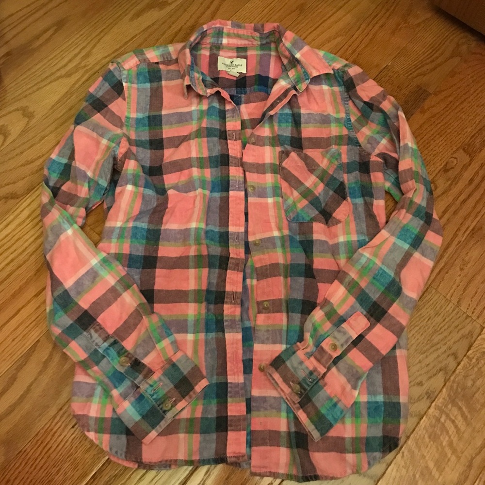Pink plaid American Eagle Flannel