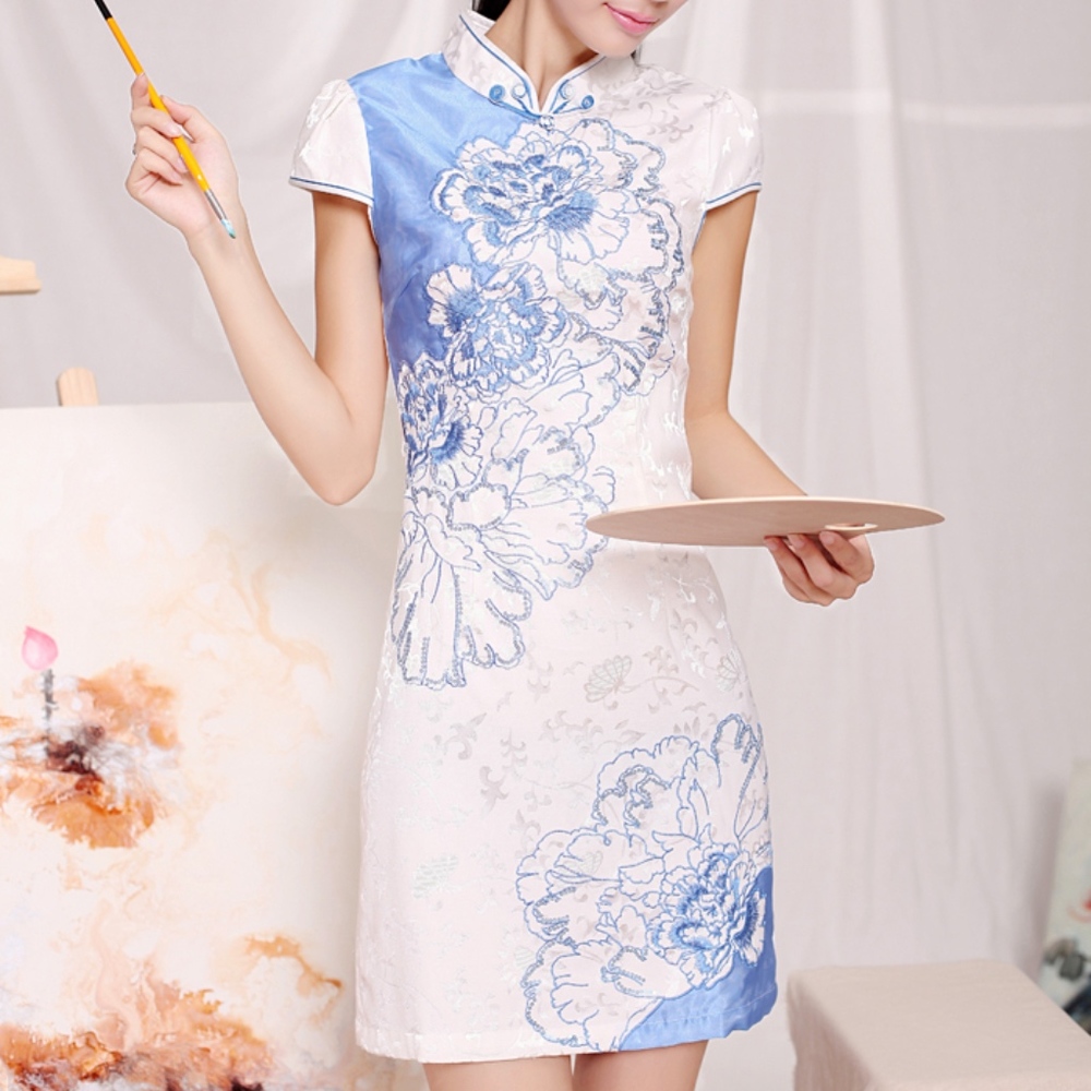 SaleChinese style Embroiled Gown ChiPao