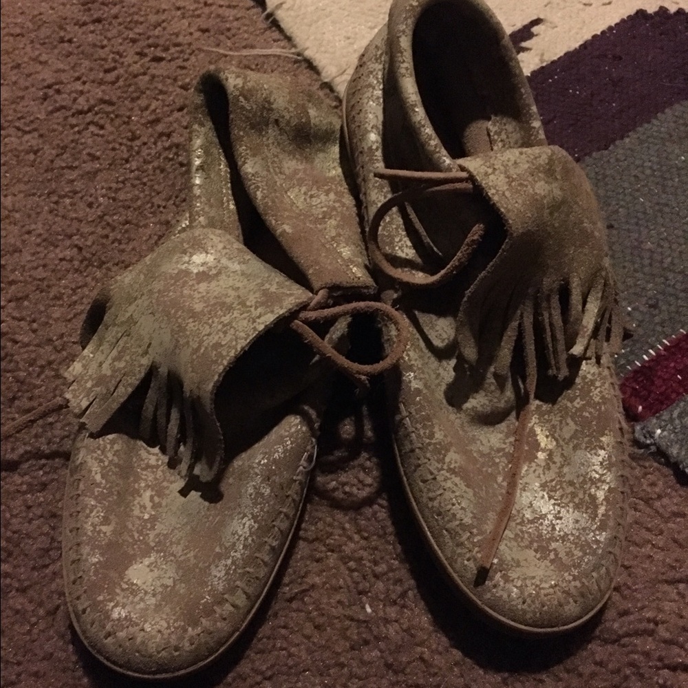 Vans off the Wall moccasins