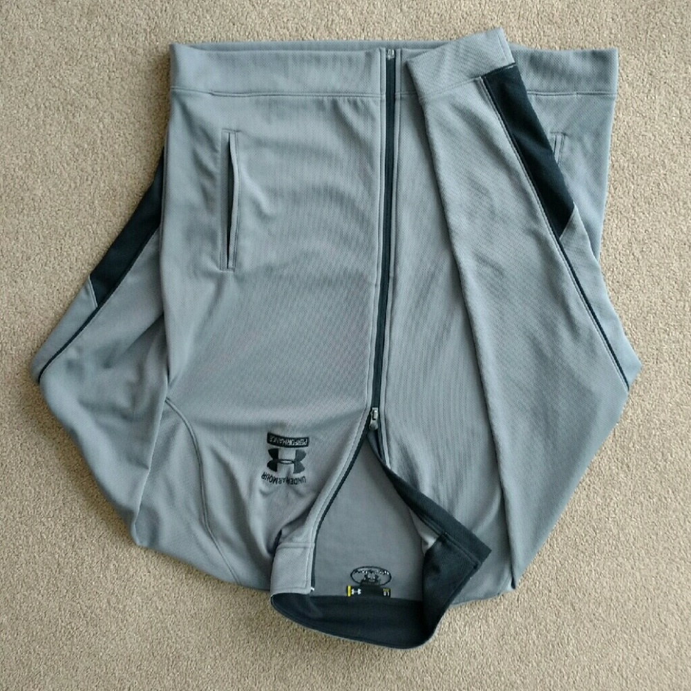 💥💥Sold 💥💥Mens under armour jacket💥💥