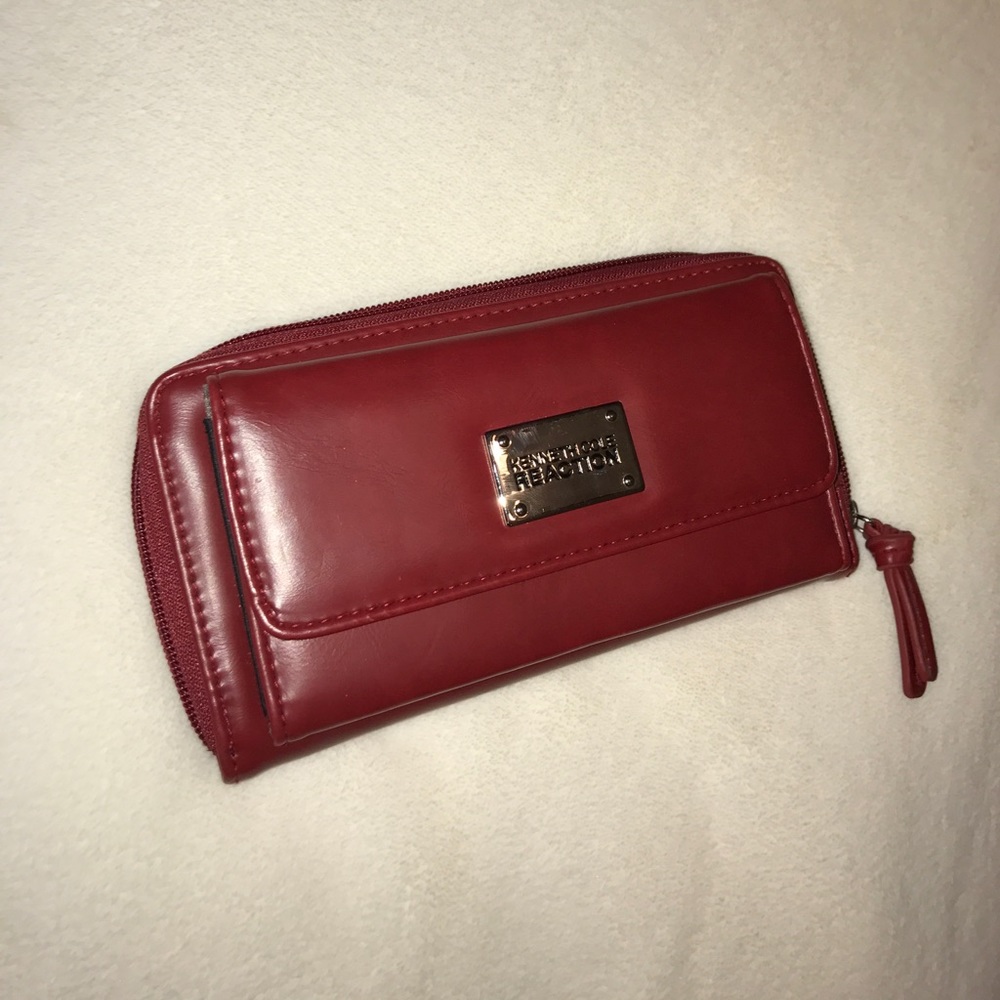 Kenneth Cole Reaction deep red faux leather wallet