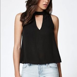 Kendall and Kylie keyhole tank top
