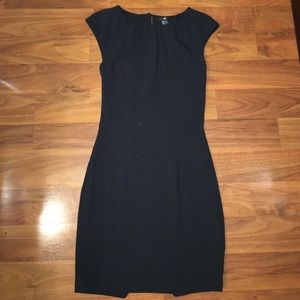 H&M / Always Have a Black Dress Alert 🚨