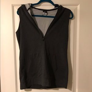 Nike hoodie short sleeved pull over