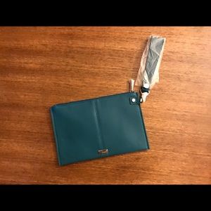 Thirty one Jewell clutch