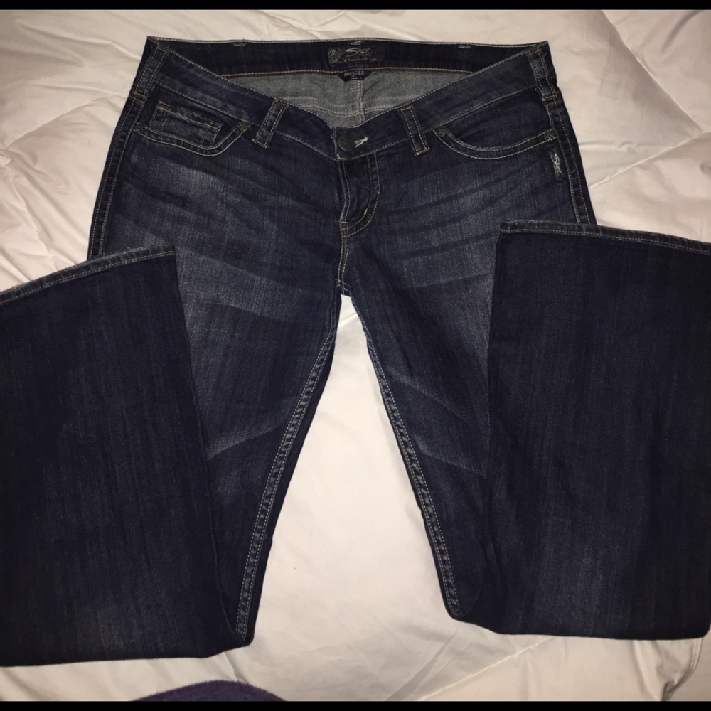 Silver Jeans. Frances. Boot Cut Jeans.