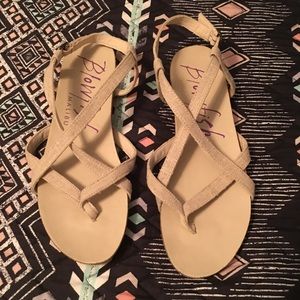 Strappy blowfish granola sandals size 10