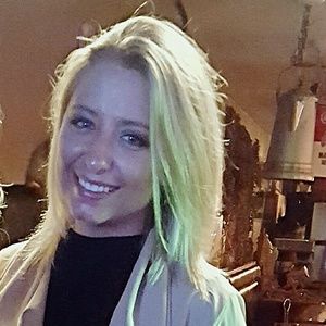 Meet your Posher, Alexandra