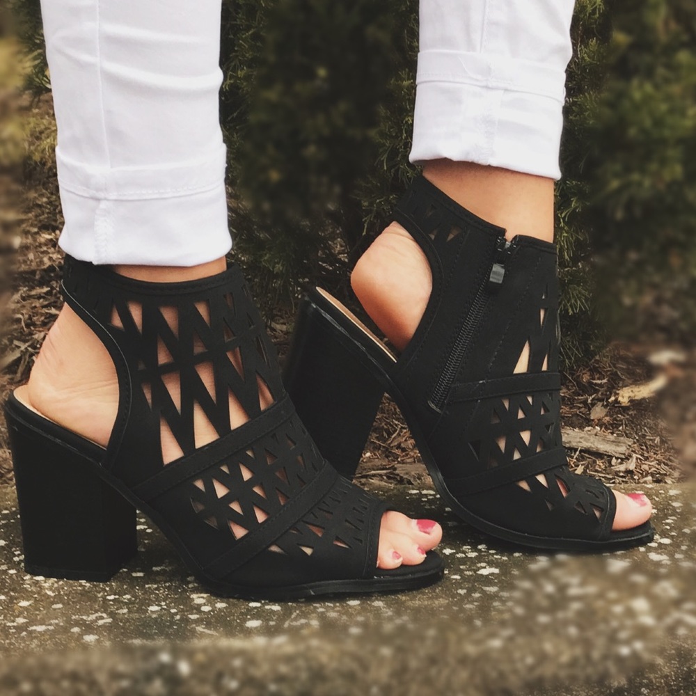 🌸Peep Toe Ankle Booties - Picture 2 of 7